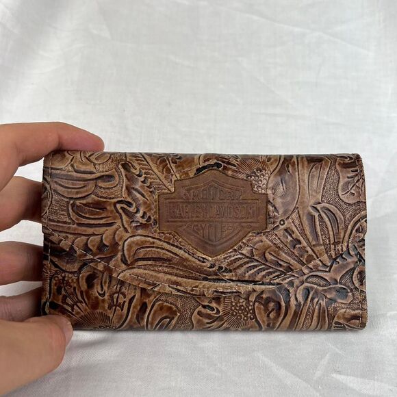 Vintage Brown Harley Davidson wallet with floral pattern - Picture 1 of 8